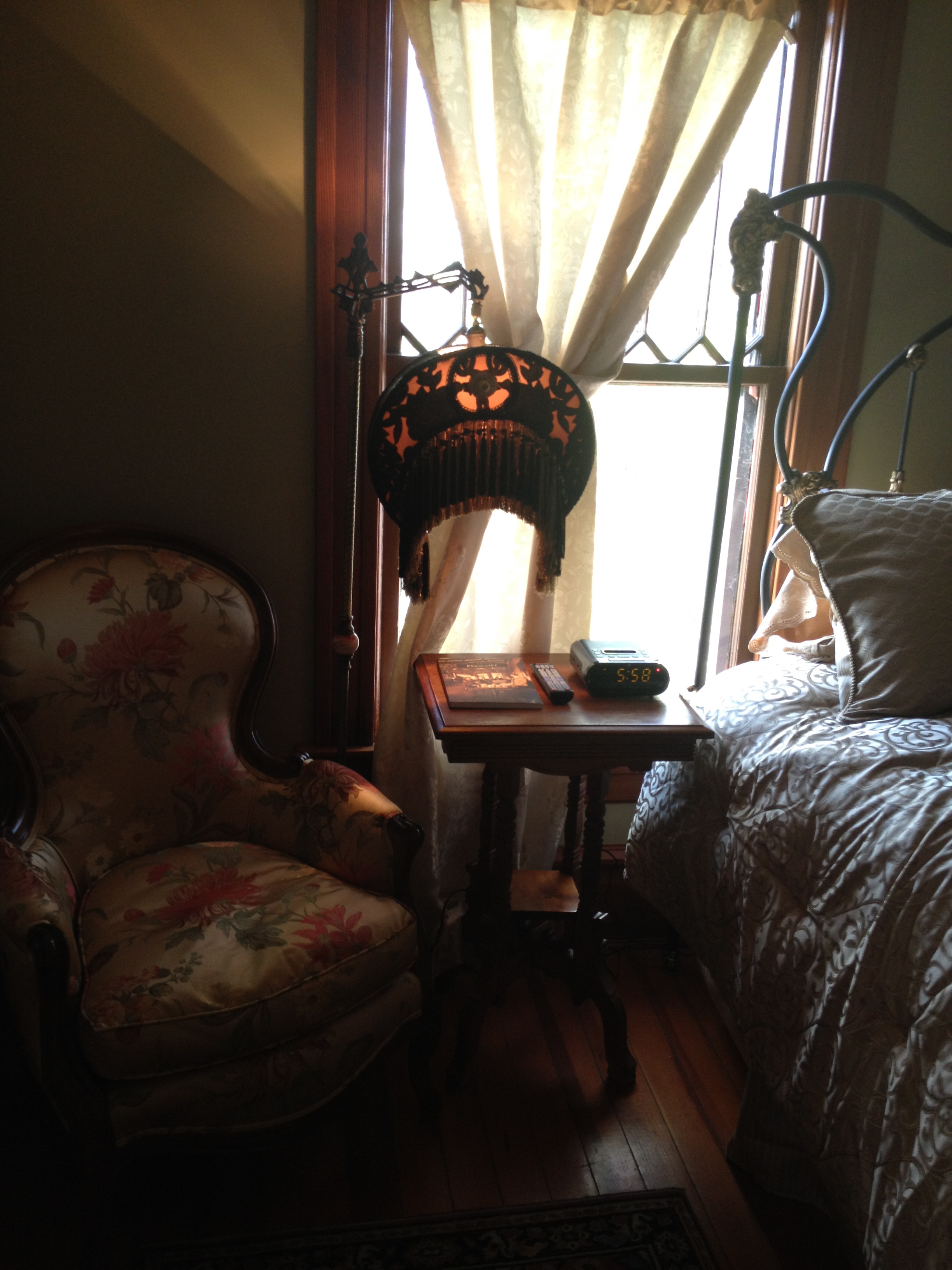 prescott victorian rental home master bedroom